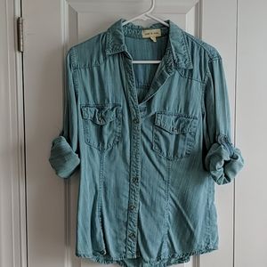 Anthropologie Cloth and Stone Chambray